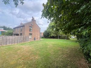 Photo 20- click for photo gallery